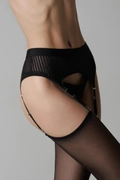 Maison Close Porte-Jarretelles - Bande à Part 13 Maison Close Porte-Jarretelles - Bande à Part -Luxe Lingerie Soldes 560107 bande a part 000699