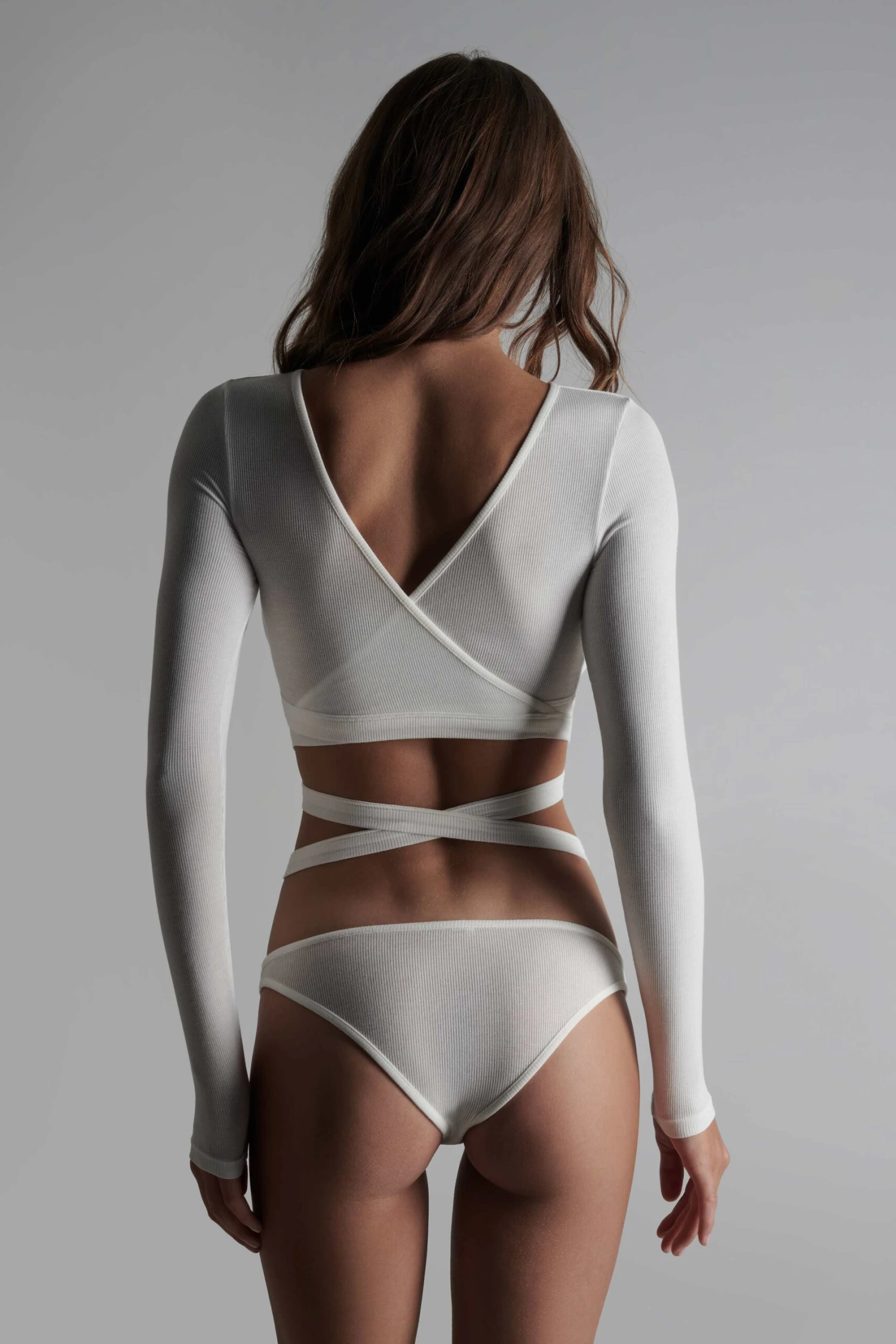 Maison Close Cache-Cœur Manches Longues - La Femme Amazone 10 Maison Close Cache-Cœur Manches Longues - La Femme Amazone – Image 8