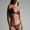 Maison Close Mini String - Villa Satine 1 Maison Close Mini String - Villa Satine -Luxe Lingerie Soldes 561101 villa satine violet dounia 0128
