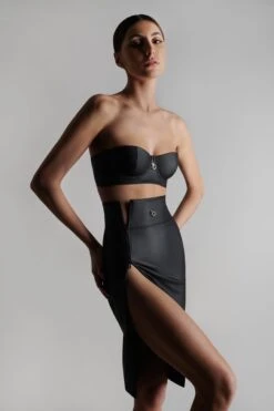 Maison Close Jupe - Chambre Noire 14 Maison Close Jupe - Chambre Noire -Luxe Lingerie Soldes 561429 2022 chambre noire 0842 cf27f71f 6bf5 4c77 9800 277c51a174af