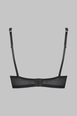 Maison Close Soutien-gorge Triangle - Inspiration Divine -Luxe Lingerie Soldes 608375 ghost 2 2560x3840 1