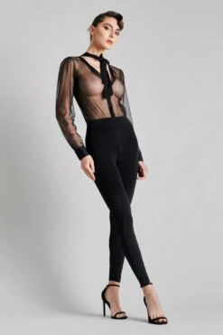 Maison Close Catsuit - Madame Rêve 10 Maison Close Catsuit - Madame Rêve -Luxe Lingerie Soldes 608863 2560x3840 madame reve 0028