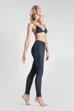 Maison Close Legging - La Femme Amazone 10 Maison Close Legging - La Femme Amazone -Luxe Lingerie Soldes 608896 la femme amazone gris 2082