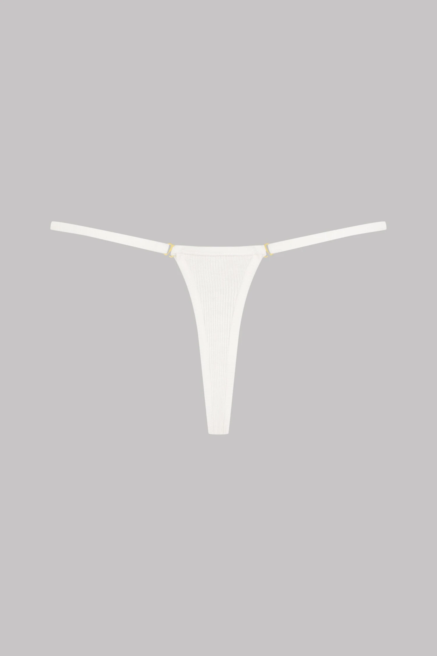 Maison Close Mini String - La Femme Amazone 6 Maison Close Mini String - La Femme Amazone – Image 4