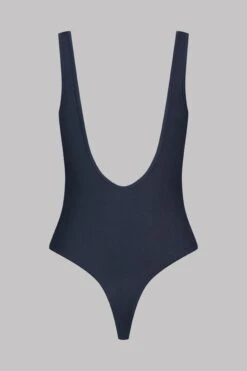 Maison Close Body Col V - La Femme Amazone 11 Maison Close Body Col V - La Femme Amazone -Luxe Lingerie Soldes Vneck Bodysuit La Femme Amazone Grey 608883 4