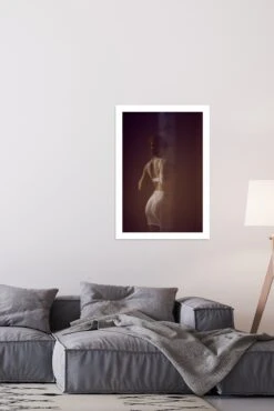 Maison Close Série L’Amoureuse - Justine Hôtel Particulier, Paris 2. -Luxe Lingerie Soldes shutterstock 1889335498 montage2